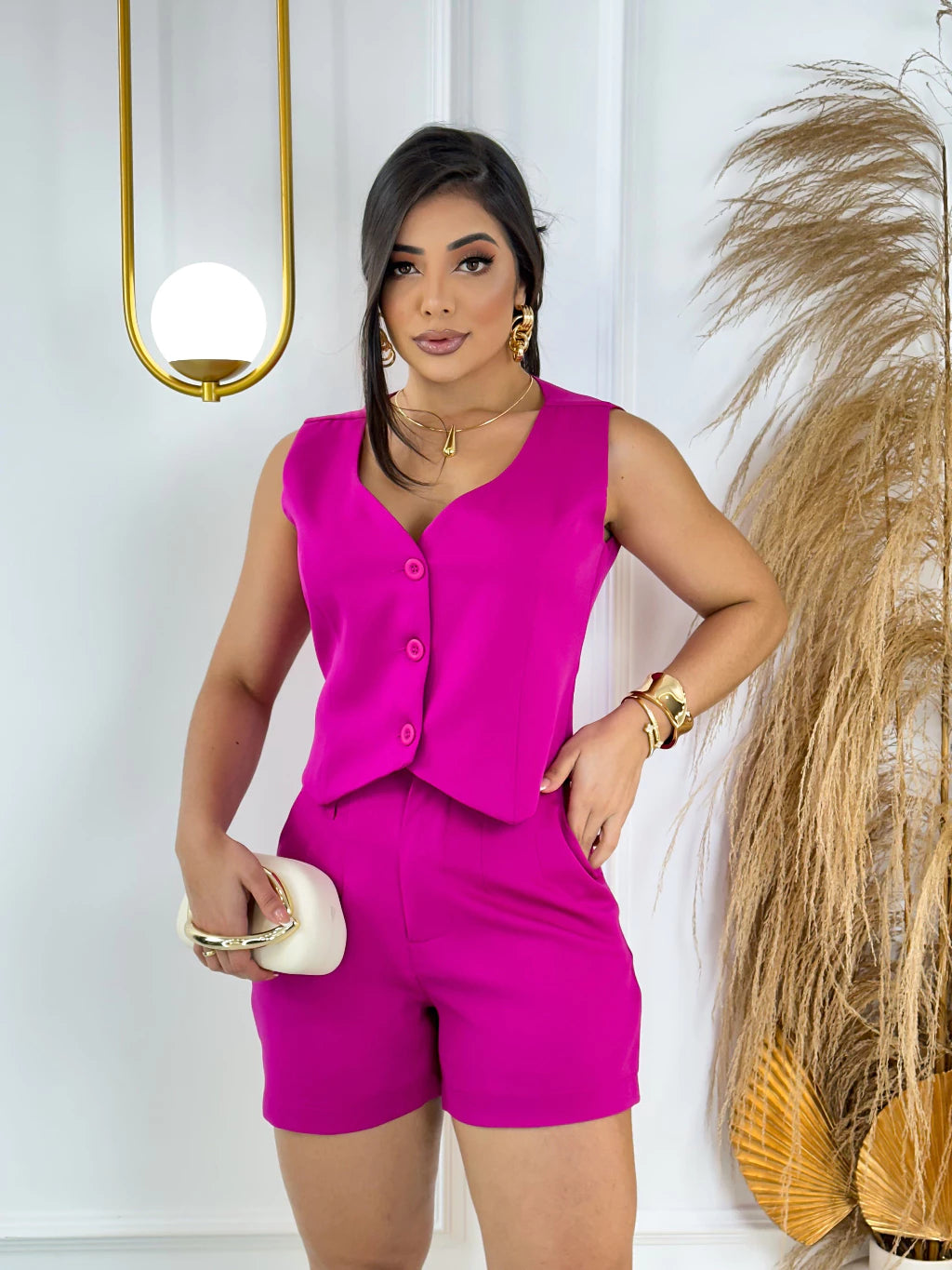 Conjunto Alfaiataria Colete Decote Em V + Short Com Cinto Look Sofisticado