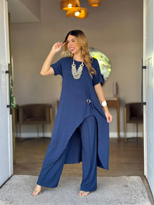 Conjunto Lais